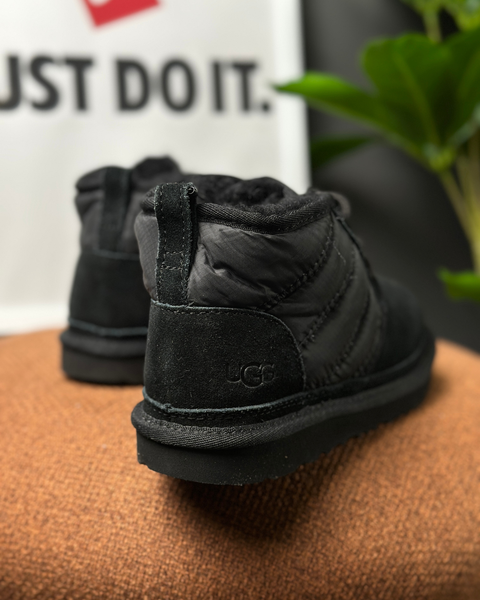 Ugg Classic Mini Black Sneakers 1136853K фото
