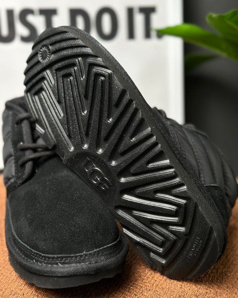 Ugg Classic Mini Black Sneakers 1136853K фото