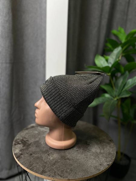 Шапка Nike Peak Beanie Sc Metallic L Grey FJ8687-010 фото
