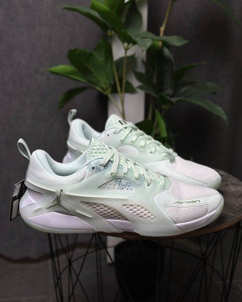 Air Jordan Abundance Green IB7140-102 фото