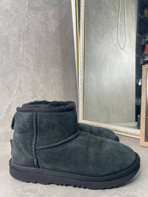 Ugg Kids' Classic Mini II чорні 1017715K фото