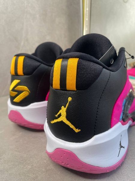 Air Jordan Luka 3 Pink FQ1284-600 фото