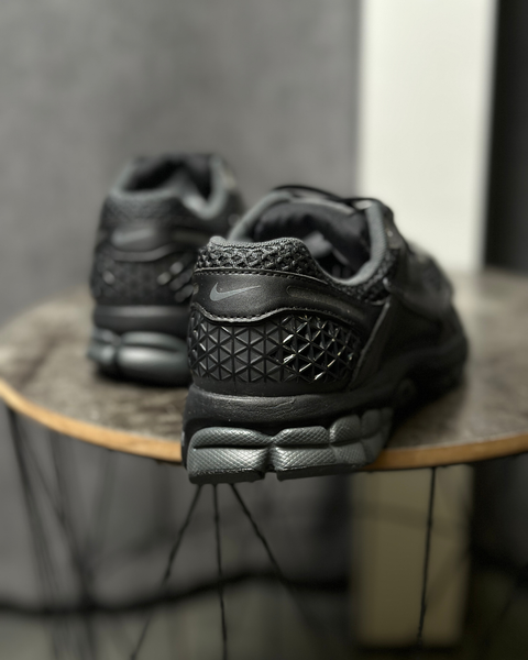 Nike Zoom Vomero 5 Se Black IB4397-001 фото
