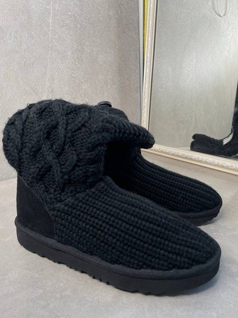 Ugg Kids Classic Cardi Cable Knit Boot чорні 1143702K фото