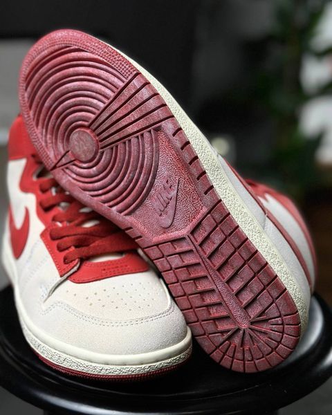 Air Jordan Air Ship Pe Sp Beige/Orange DZ3497-106 фото