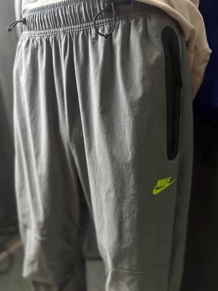 Штани Nike Tch Wvn Grey HV6515-065 фото