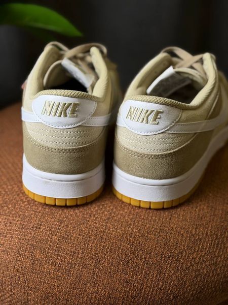 Nike Dunk Low Retro Se Beige HQ1931-100 фото