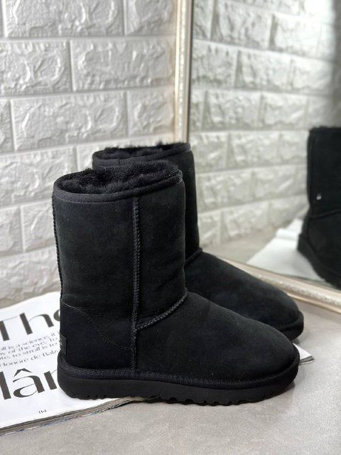 Ugg Classic Short II чорні 1016223 чорні фото