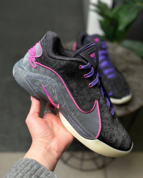 Nike Lebron Xxii Tunnel Vision Multi FZ1094-001 фото