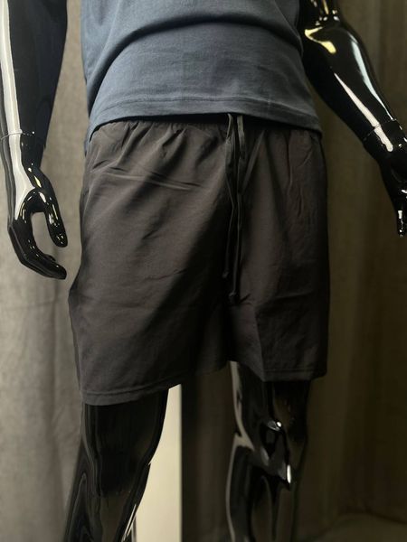 Шорти New Balance Black MB61V17C фото