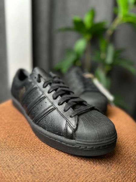 Adidas Superstar Vintage 'Black Gold Metallic' IH1675 фото