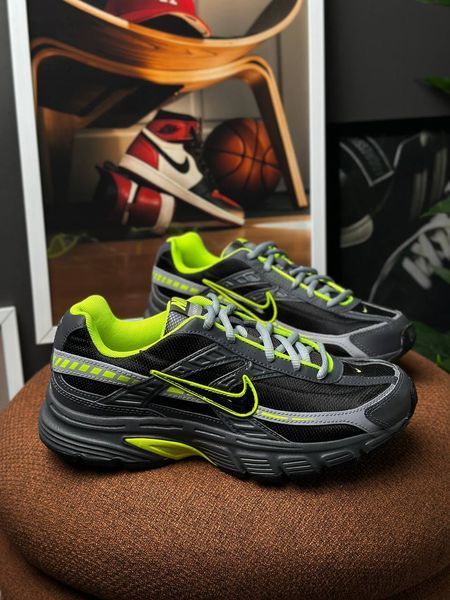 Nike Initiator 394055-023 фото