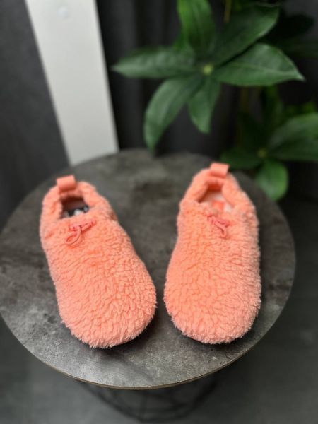 Ugg Plushy Slipper 'Starfish Pink' 1143952 фото