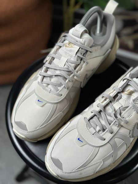 Кросівки Nike V2K Run Gore-Tex Light Bone White FZ2622-002 фото
