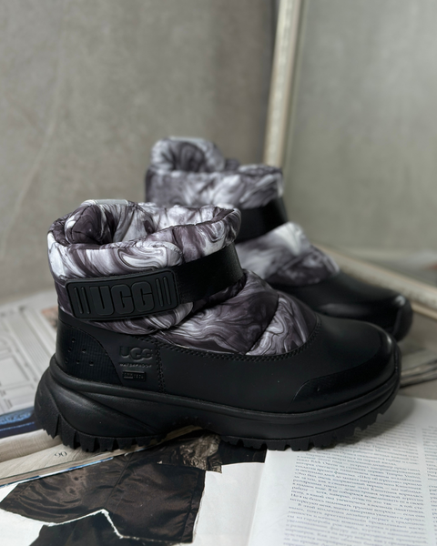 Ugg Yose Puff Marble Boot чорні/сірі 1123270 фото