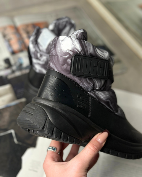 Ugg Yose Puff Marble Boot чорні/сірі 1123270 фото