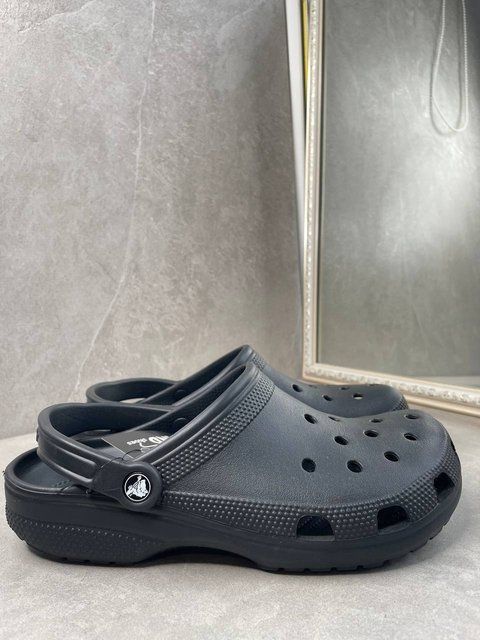 Crocs Classic Clog black 10001 чорні фото