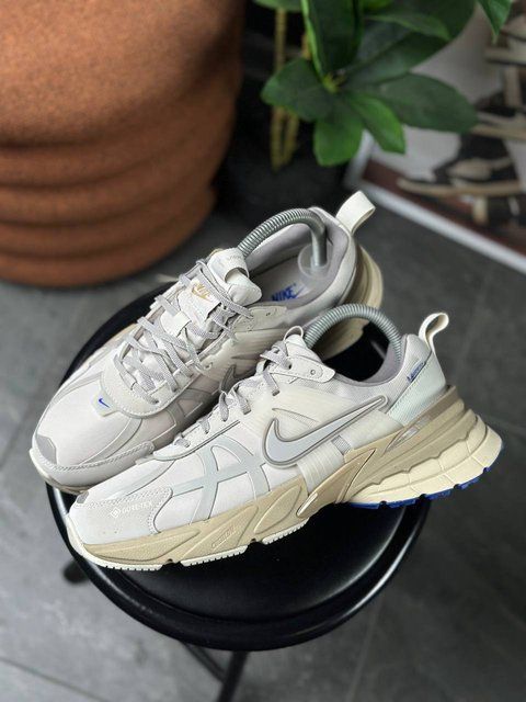 Кросівки Nike V2K Run Gore-Tex Light Bone White FZ2622-002 фото