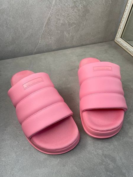 Adidas Adilette Essential W HQ2055 фото