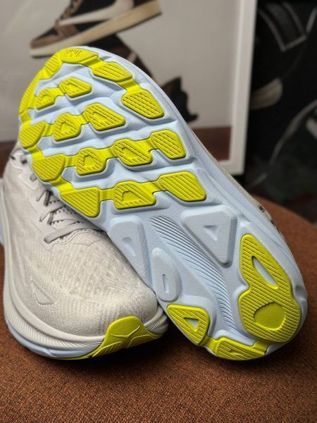 Hoka Clifton 9 Wide Nimbus Cloud Ice Blue 1132211 NCIW фото