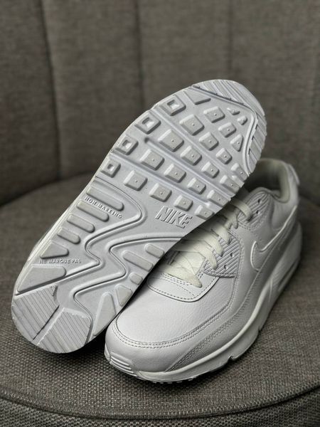 Nike Air Max 90 HF6358-102 фото