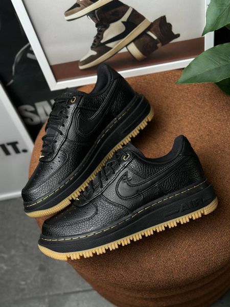 Nike Air Force 1 Luxe Black DB4109-001 фото