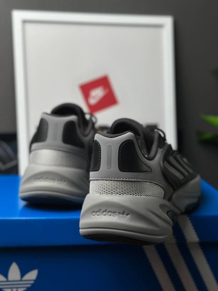 Adidas Ozelia IF8671 фото