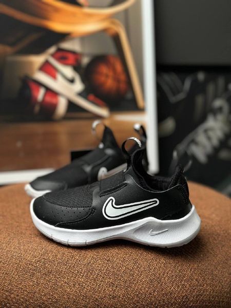 Nike Flex Runner FN1449-005 фото