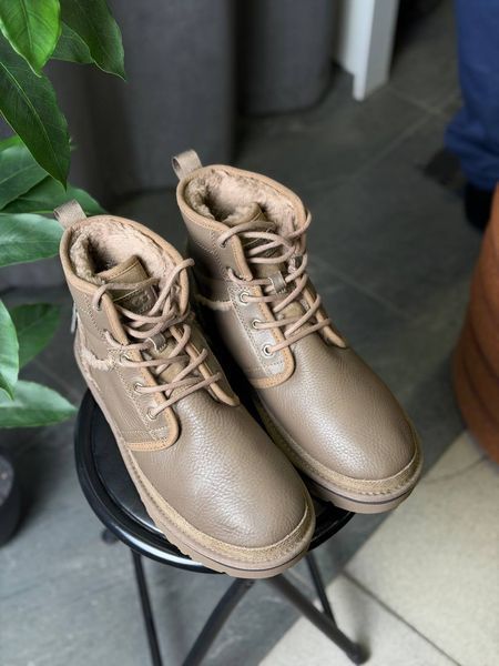UGG Neumel High Heritage Hickory 1144011 блідно коричневий фото