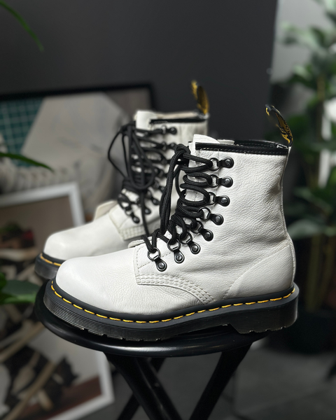 Dr. Martens Jadon white 1460 Laced white фото