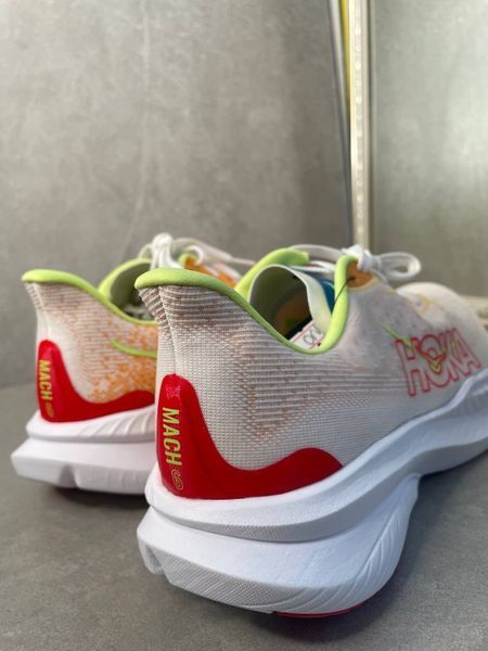 Hoka Mach 6 Road Running White 1147790 WLR фото