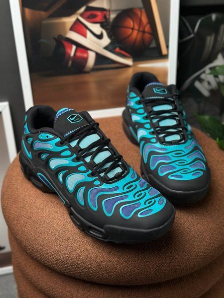 Nike Air Max Plus Drift FD4290-011 фото
