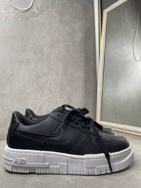 Nike Air Force 1 Low Pixel CK6649-001 фото