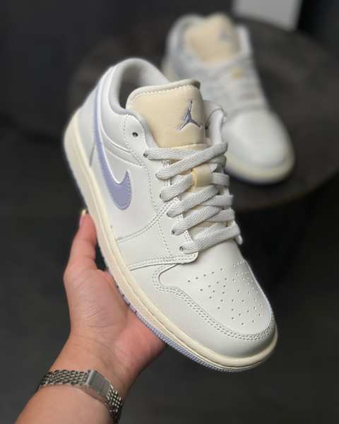 Air Jordan 1 Low White DC0774-106 фото